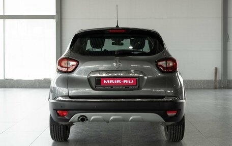 Renault Kaptur I рестайлинг, 2016 год, 1 635 000 рублей, 8 фотография