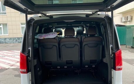 Mercedes-Benz V-Класс, 2017 год, 4 600 000 рублей, 10 фотография
