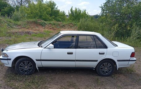 Toyota Corona VIII (T170), 1991 год, 199 000 рублей, 3 фотография