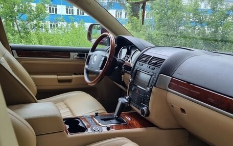 Volkswagen Touareg III, 2009 год, 1 350 000 рублей, 4 фотография