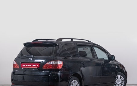 Toyota Avensis Verso I рестайлинг, 2005 год, 949 000 рублей, 7 фотография
