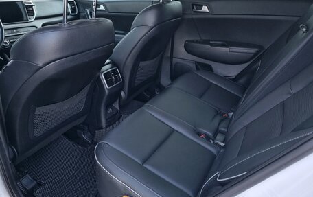 KIA Sportage IV рестайлинг, 2020 год, 2 300 000 рублей, 8 фотография