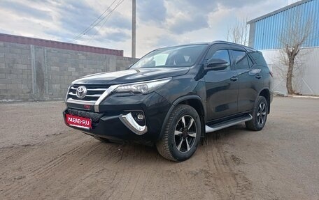 Toyota Fortuner II, 2019 год, 3 290 000 рублей, 1 фотография