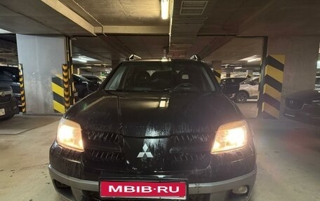 Mitsubishi Outlander III рестайлинг 3, 2006 год, 540 000 рублей, 1 фотография