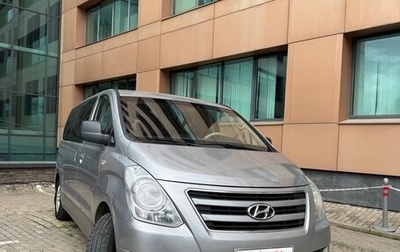 Hyundai H-1 II рестайлинг, 2016 год, 1 890 000 рублей, 1 фотография