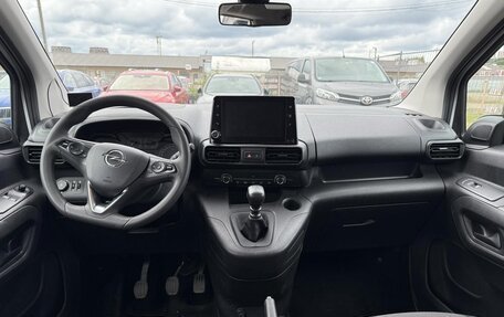 Opel Combo E, 2021 год, 1 782 000 рублей, 14 фотография