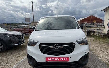 Opel Combo E, 2021 год, 1 782 000 рублей, 6 фотография