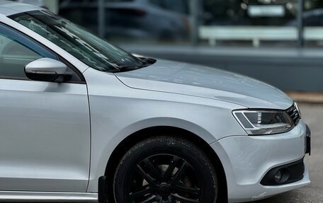 Volkswagen Jetta VI, 2011 год, 869 000 рублей, 6 фотография