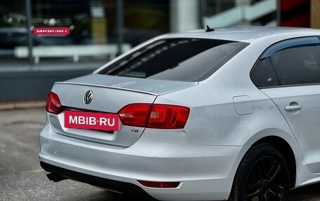 Volkswagen Jetta VI, 2011 год, 869 000 рублей, 10 фотография