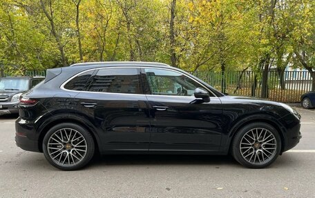 Porsche Cayenne III, 2022 год, 6 800 000 рублей, 4 фотография
