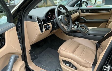 Porsche Cayenne III, 2022 год, 6 800 000 рублей, 8 фотография