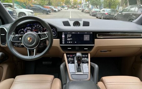Porsche Cayenne III, 2022 год, 6 800 000 рублей, 10 фотография