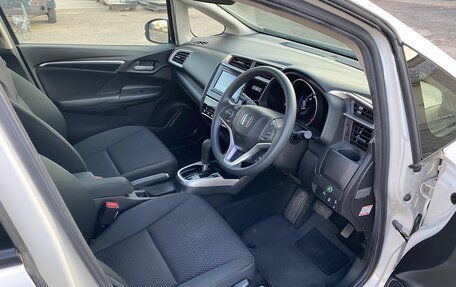 Honda Fit III, 2018 год, 1 415 000 рублей, 11 фотография