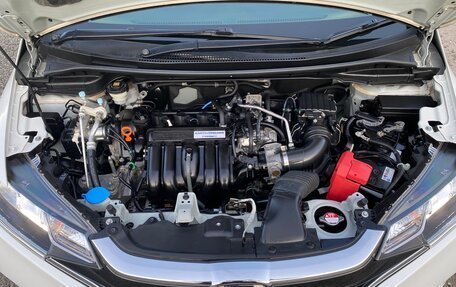 Honda Fit III, 2018 год, 1 415 000 рублей, 19 фотография