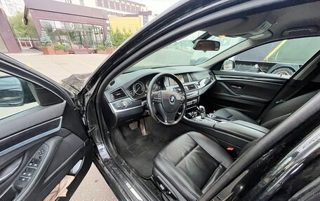 BMW 5 серия, 2013 год, 1 450 000 рублей, 11 фотография