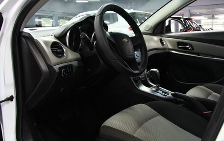 Chevrolet Cruze II, 2012 год, 929 000 рублей, 7 фотография