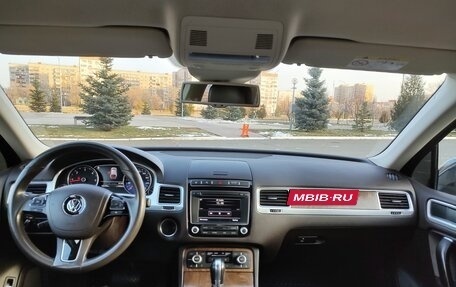 Volkswagen Touareg III, 2015 год, 3 100 000 рублей, 8 фотография
