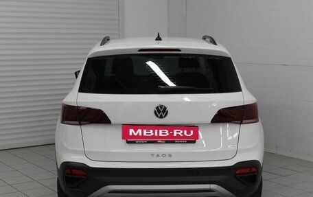 Volkswagen Taos, 2021 год, 2 450 000 рублей, 9 фотография