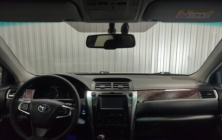 Toyota Camry, 2016 год, 1 850 000 рублей, 8 фотография