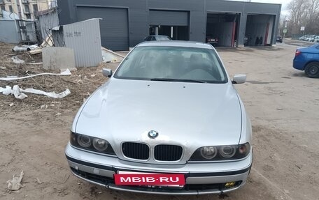 BMW 5 серия, 1996 год, 550 000 рублей, 3 фотография
