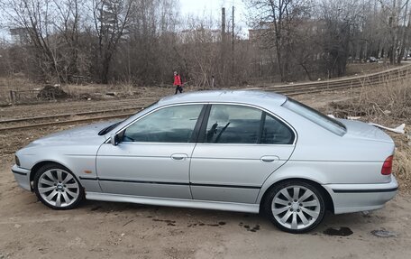 BMW 5 серия, 1996 год, 550 000 рублей, 12 фотография