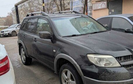 Mitsubishi Outlander III рестайлинг 3, 2006 год, 540 000 рублей, 2 фотография