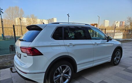 Volkswagen Tiguan II, 2018 год, 3 050 000 рублей, 6 фотография