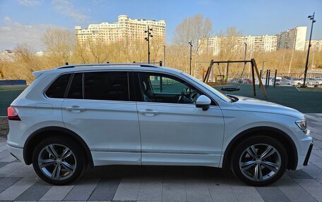 Volkswagen Tiguan II, 2018 год, 3 050 000 рублей, 7 фотография