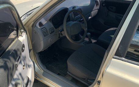 Hyundai Accent II, 2004 год, 215 000 рублей, 10 фотография