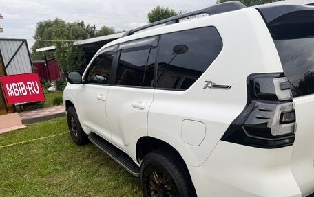Toyota Land Cruiser Prado 150 рестайлинг 2, 2022 год, 8 750 000 рублей, 3 фотография