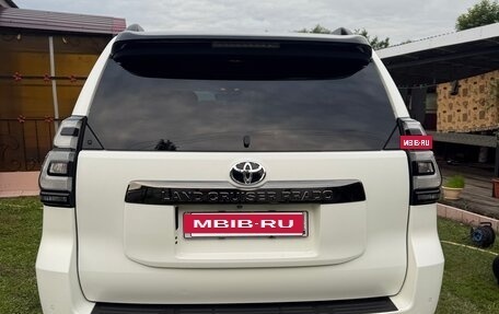 Toyota Land Cruiser Prado 150 рестайлинг 2, 2022 год, 8 750 000 рублей, 4 фотография