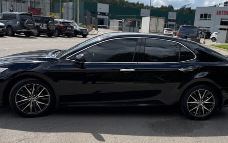 Toyota Camry, 2020 год, 3 150 000 рублей, 4 фотография