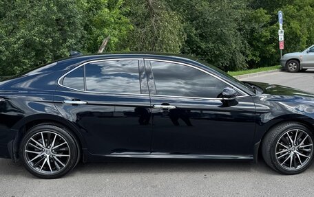 Toyota Camry, 2020 год, 3 150 000 рублей, 8 фотография