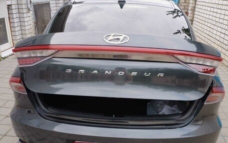 Hyundai Grandeur, 2020 год, 3 200 000 рублей, 2 фотография