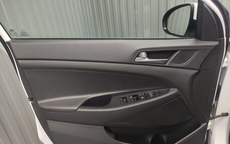 Hyundai Tucson III, 2016 год, 1 750 000 рублей, 14 фотография