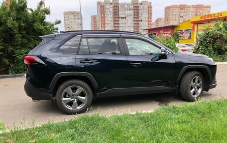Toyota RAV4, 2020 год, 3 050 000 рублей, 27 фотография