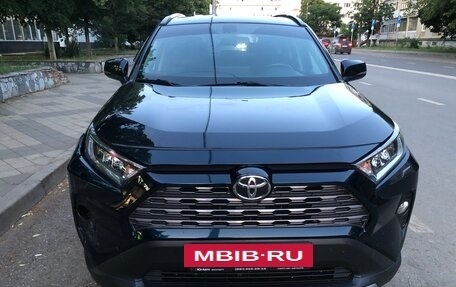 Toyota RAV4, 2020 год, 3 050 000 рублей, 35 фотография