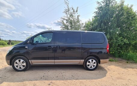 Hyundai Grand Starex Grand Starex I рестайлинг 2, 2014 год, 2 300 000 рублей, 3 фотография