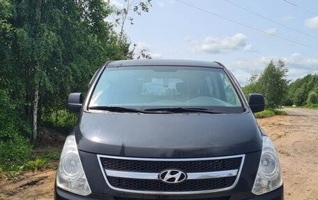 Hyundai Grand Starex Grand Starex I рестайлинг 2, 2014 год, 2 300 000 рублей, 5 фотография