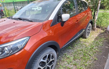 Renault Kaptur I рестайлинг, 2017 год, 1 830 000 рублей, 6 фотография