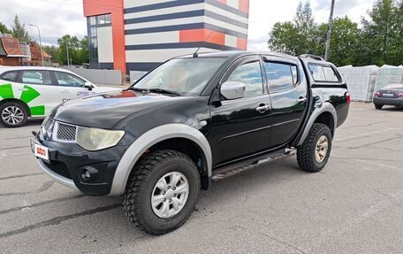 Mitsubishi L200 IV рестайлинг, 2011 год, 1 300 000 рублей, 4 фотография