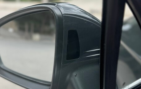 Volkswagen Tiguan II, 2020 год, 2 900 000 рублей, 6 фотография