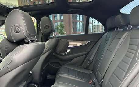 Mercedes-Benz E-Класс, 2019 год, 4 950 000 рублей, 13 фотография