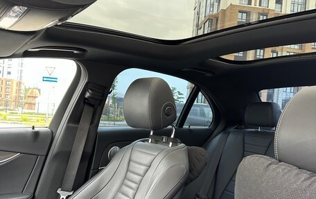 Mercedes-Benz E-Класс, 2019 год, 4 950 000 рублей, 17 фотография