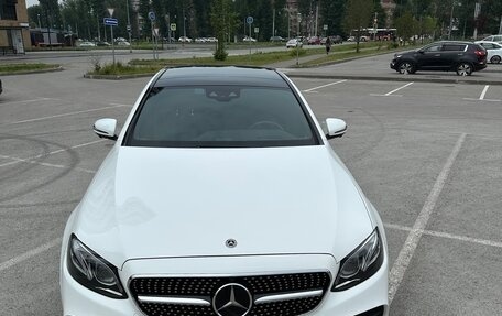 Mercedes-Benz E-Класс, 2019 год, 4 950 000 рублей, 2 фотография