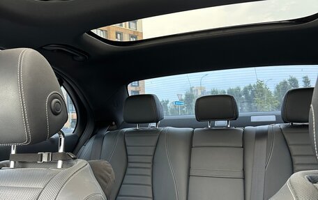 Mercedes-Benz E-Класс, 2019 год, 4 950 000 рублей, 23 фотография