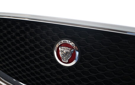 Jaguar F-Pace, 2018 год, 2 890 000 рублей, 13 фотография