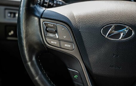 Hyundai Santa Fe III рестайлинг, 2017 год, 2 450 000 рублей, 18 фотография