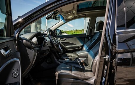 Hyundai Santa Fe III рестайлинг, 2017 год, 2 450 000 рублей, 13 фотография