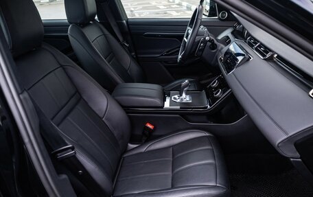 Land Rover Range Rover Evoque II, 2023 год, 4 990 000 рублей, 12 фотография